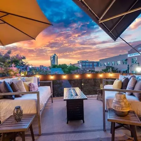 2Br Designer Condo On Trendy East 11Th St, Downtown Austin